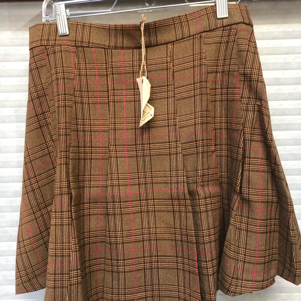 Easel Toffeee Plaid Print Pleated Side Zip Closure Flared Mini Skirt